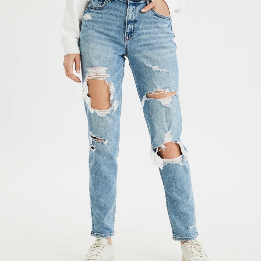 American Eagle Stretch Mom Jeans